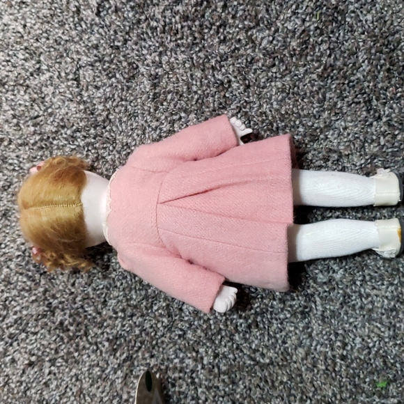 Patricia Coffer 1986 “Tansie Comes To Visit” 10" Porcelain Doll w/ Stand - Picture 14 of 14